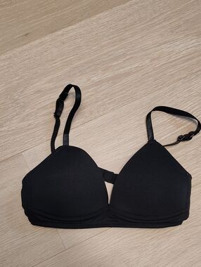 Danskin Black Wireless T-Shirt Bra